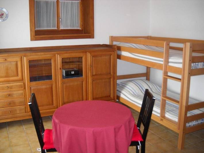 Chambre d’hôte pour 4 personnes, avec vue ainsi que terrasse et jardin dans Canton de Neuchâtel - 4