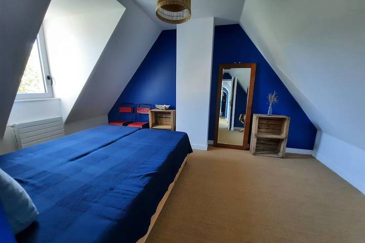 Beautiful new house near the sea, 3mn walking to the beach, very quiet in Combrit, Region de Quimper
