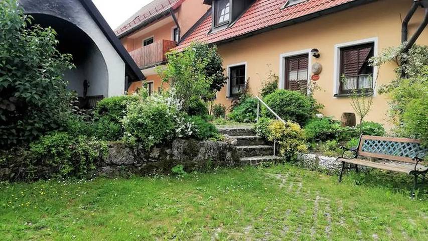 Ferienwohnung für 4 Personen, mit Garten in der Fränkische Schweiz