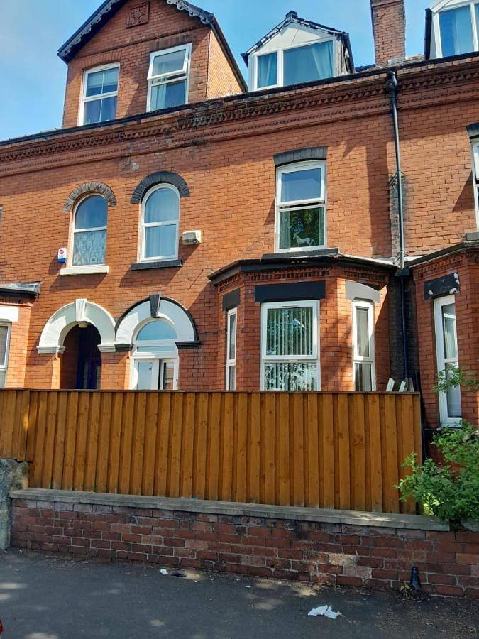 Bed and breakfast for 4 people in Manchester
