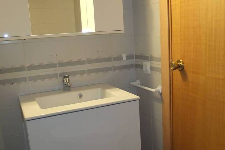 Apartamento entero, Comfortable flat in EmpuriaBrava by the strand with a stunning view on the bay. in Platja d'Empuriabrava, Ampuriabrava