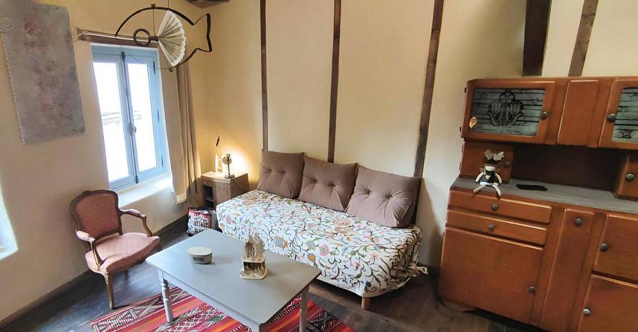 Gîte pour 4 personnes, avec jardin et vue à Saint-Sauveur-en-Puisaye - 2