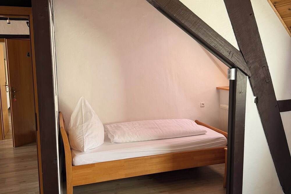 Ganze Wohnung, Großzügige Familien-Ferienwohnung nahe Cochem in Ernst, Cochem-Zell