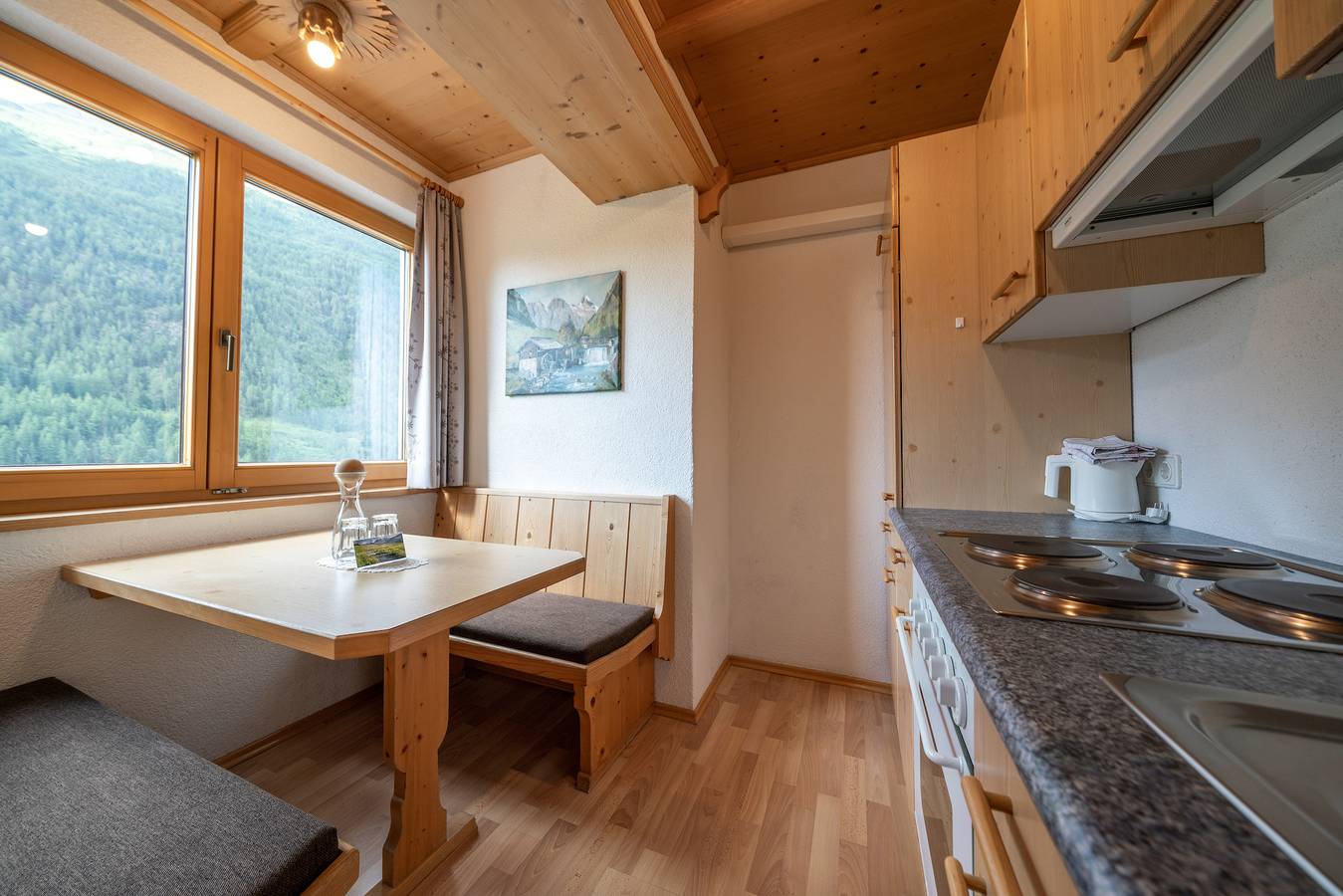 Ganze Ferienwohnung, Replers Fewo mit 2 Schlafzimmern und Südbalkon in Prägraten am Großvenediger, Bezirk Lienz