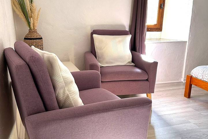 Chambre d’hôte pour 5 personnes, avec piscine ainsi que jacuzzi et jardin à Sablières - 4