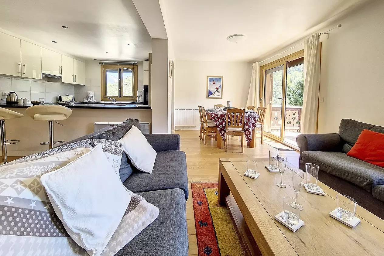 An elegant cocoon in the heart of Les Allues in Les Allues, Les Trois Vallées