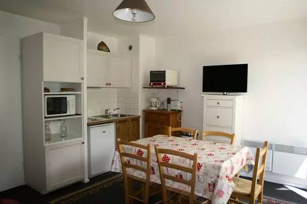 Chalet pour 4 personnes, avec balcon dans Les 7 Laux