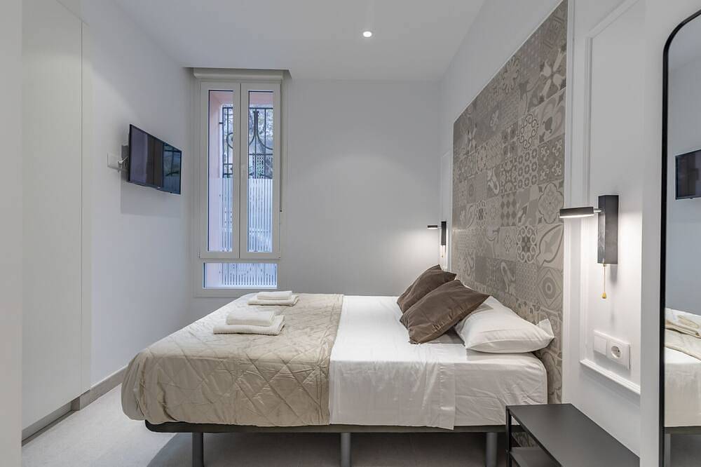 ≼ Clean & Cozy Room close to City Centre ≽ in Valencia City Centre, Valence (Espagne)