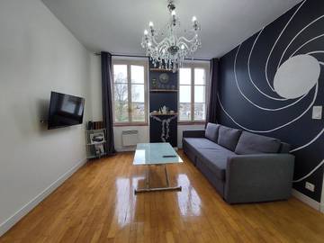 Cottage pour 2 personnes, avec vue dans Pont-sur-Yonne