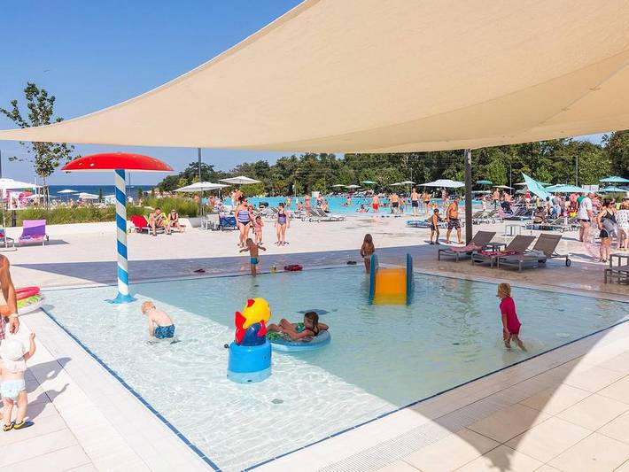 Camping Park Umag - Mobilheim 7 personen - Comfort Plus 3 Schlafzimmer Relax mit Geschirrspüler in Karigador, Općina Brtonigla