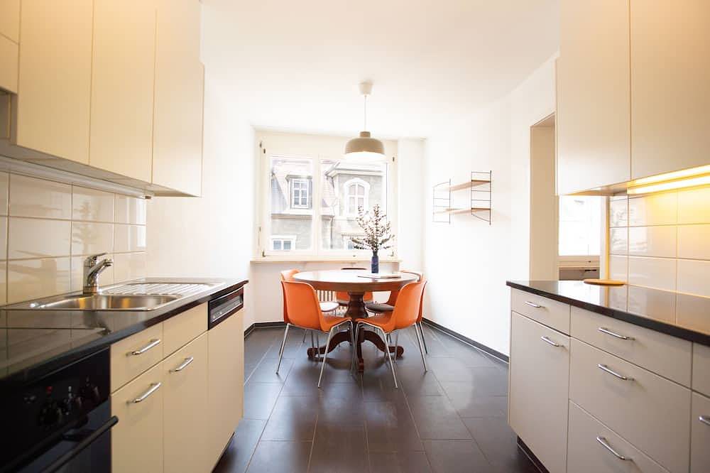 Appartamento intero, Modern 3-room apartment in the centre of Basel with balcony. in Basilea, Aargau-Basel