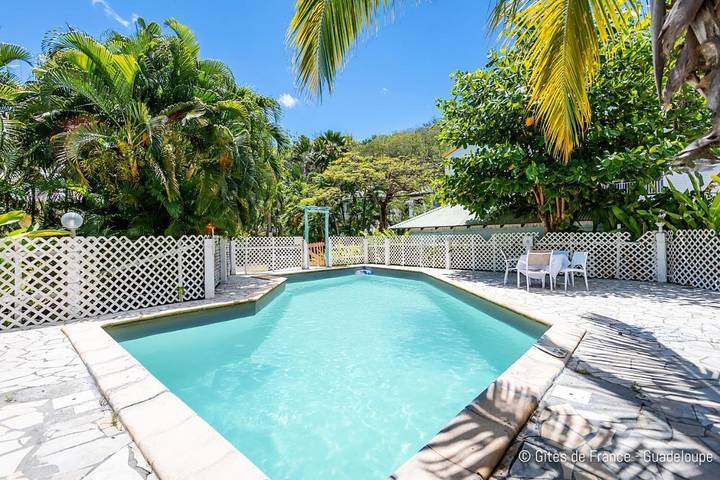 Appartement de vacances pour 2 personnes, avec piscine et jardin - 1