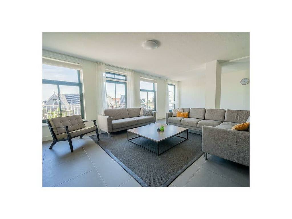 Ferienhaus in Uitdam mit Balkon und Wifi in Markermeer