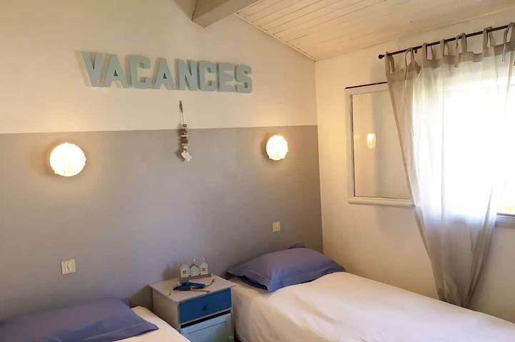 Rare et typique, maison de vacances à 400 m de la Plage !!! in Grau-d'Agde, Agde