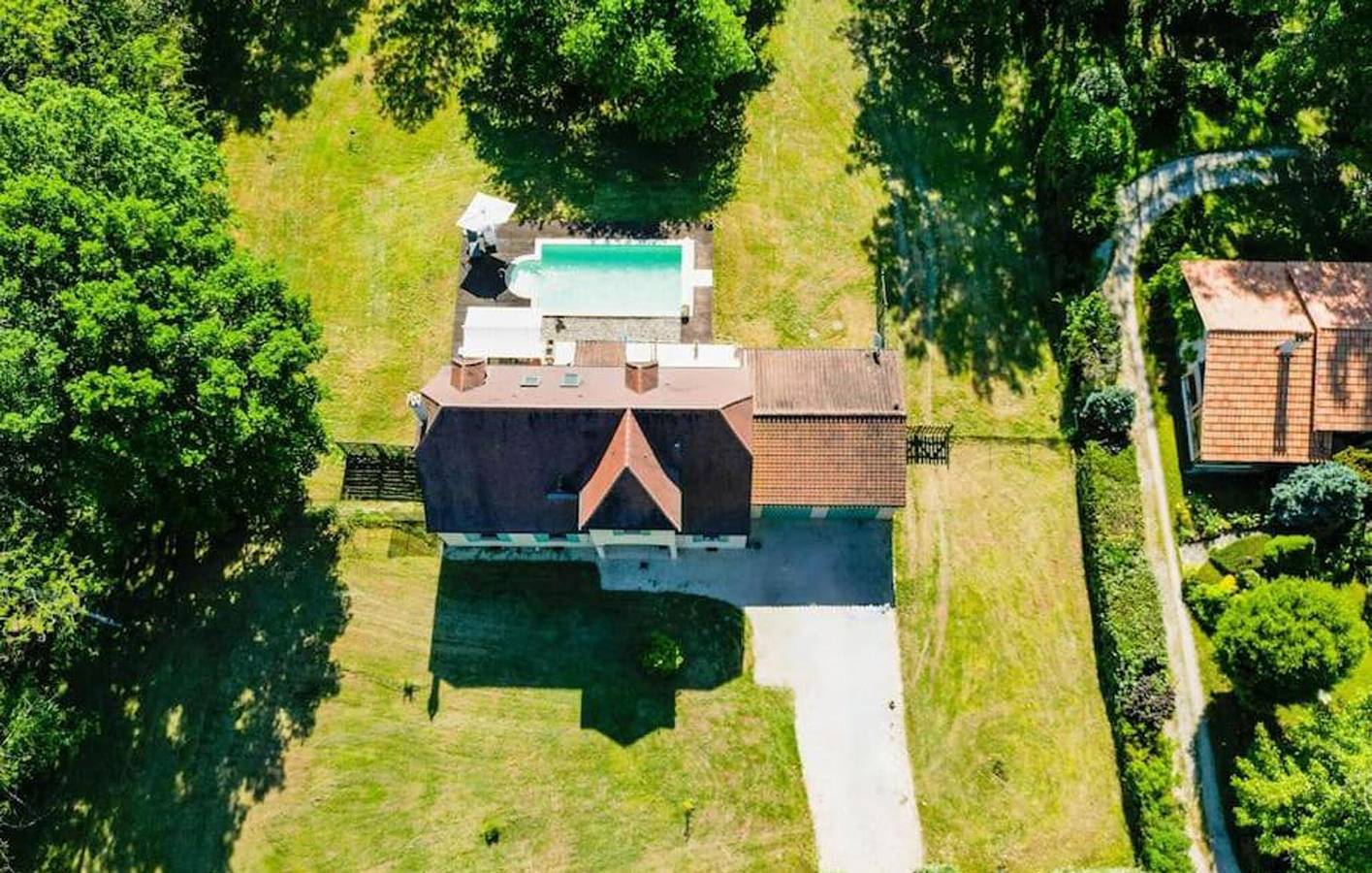 Appartement confortable avec piscine et jardin, à 2 km de Calès in Trémolat, Périgord Pourpre