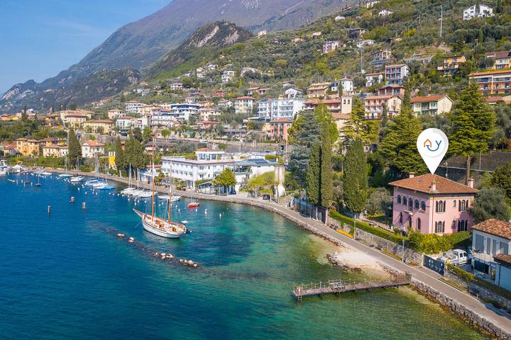 Location de vacances pour 6 personnes, avec vue sur le lac et piscine, adapté aux familles à Malcesine - 3