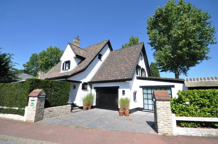 B&b voor 2 personen, with Terras and Tuin as well as Uitzicht in Sluis