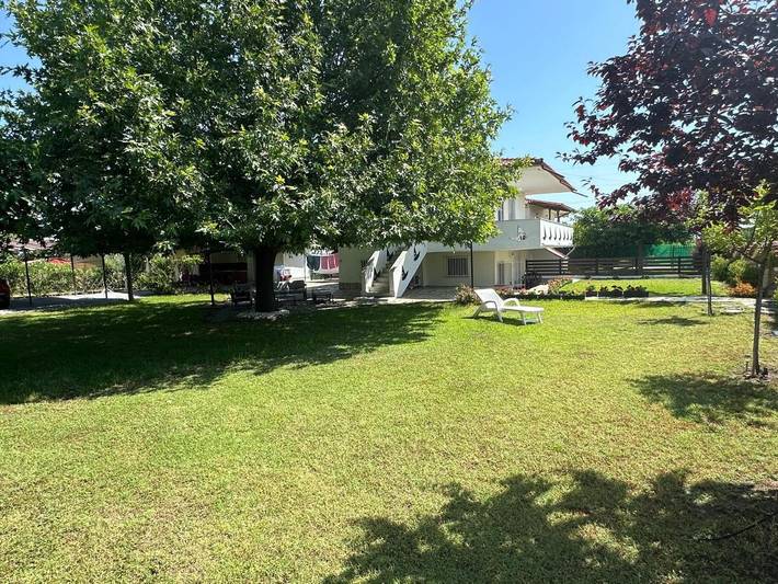 Location de vacances pour 4 personnes, avec jardin et vue dans Portes - 2