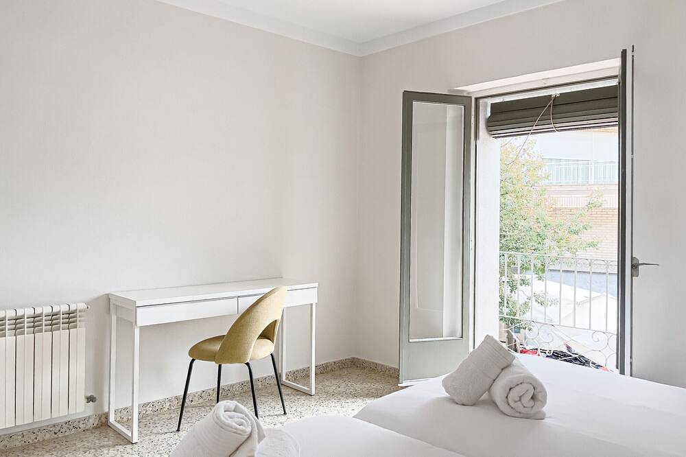 Majordoms - Cosines 48, Banyoles in Banyoles, Pla de l'Estany