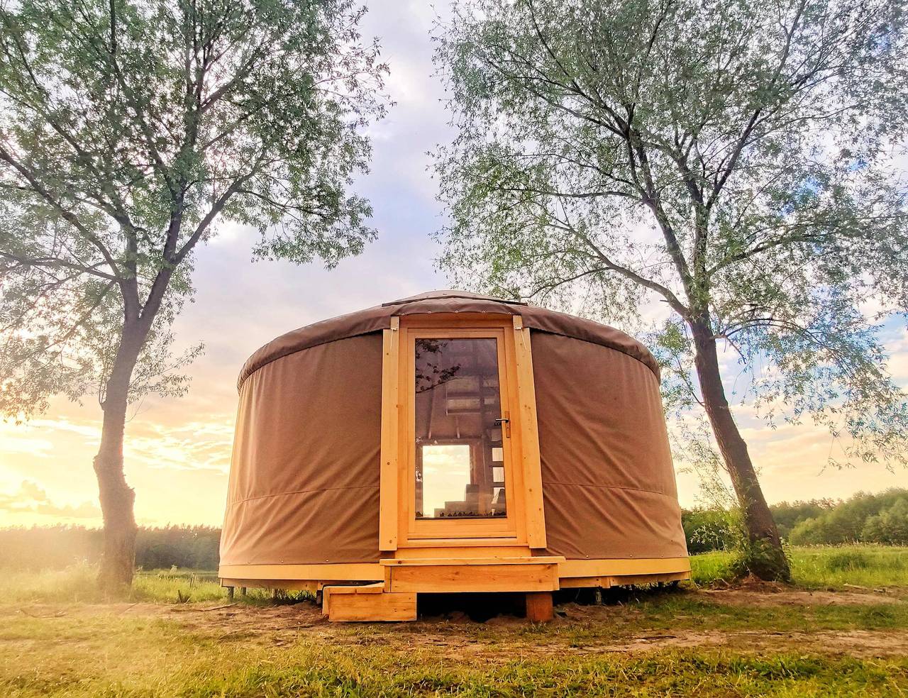 Ganze Wohnung, Cztery Stawy Glamp - Yurt Genghis Khan in Roztocze