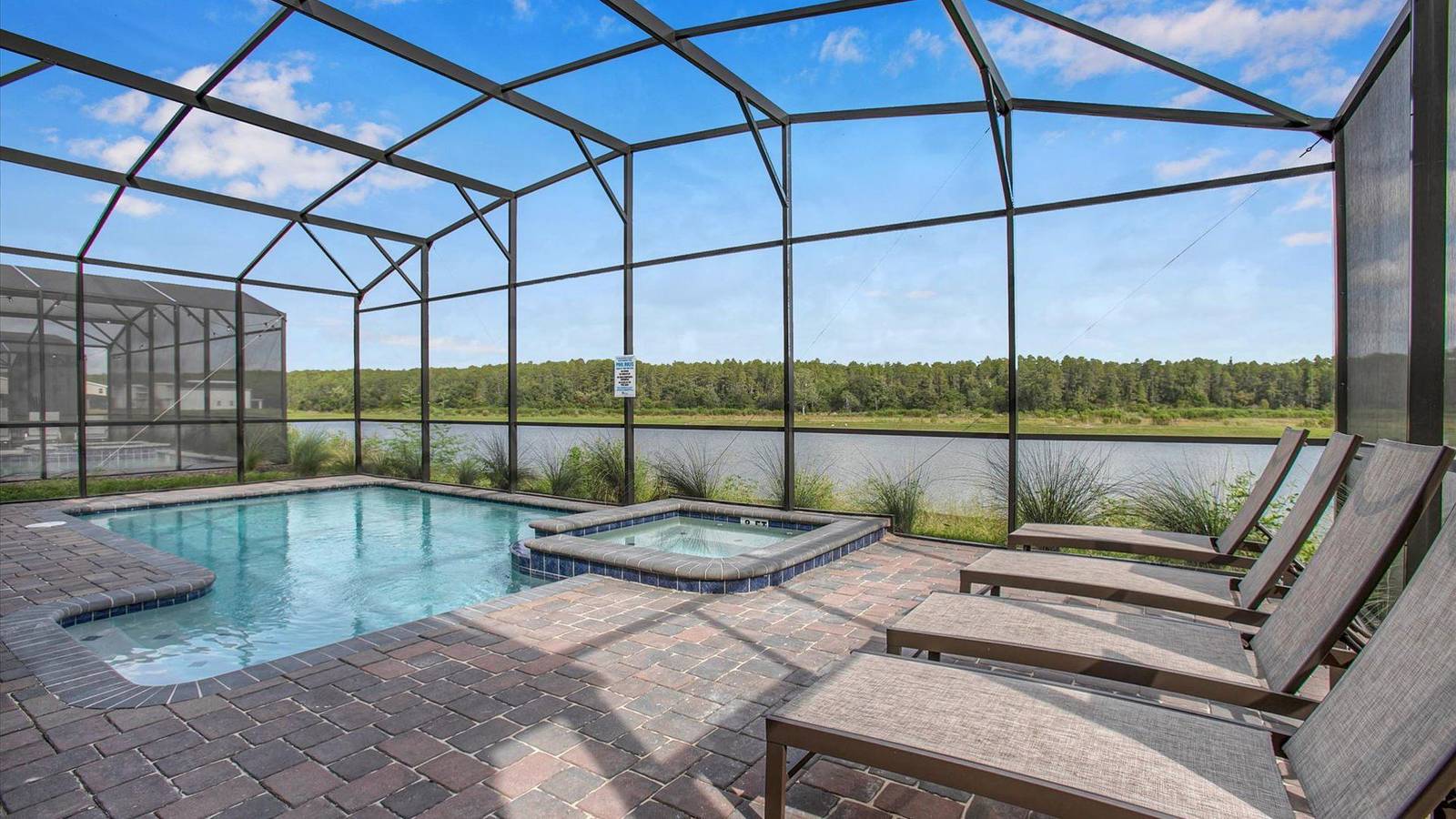 Lovely 8 Bedroom Villa on Storey Lake Resort, Orlando Villa 6122 in Condado de Osceola