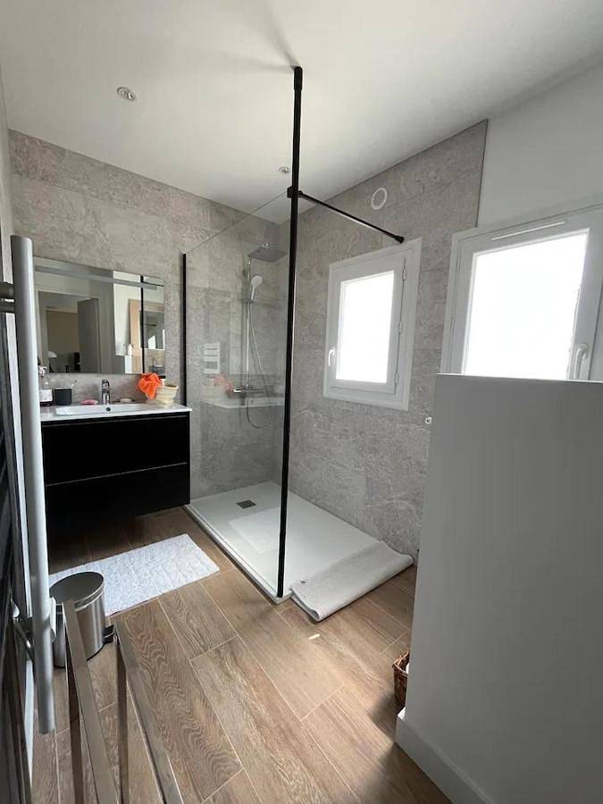 Double Room with Pool View in Le Croisic, Côte d'Amour