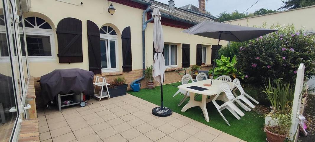 Gîte pour 2 personnes, avec terrasse à La Fère - 4