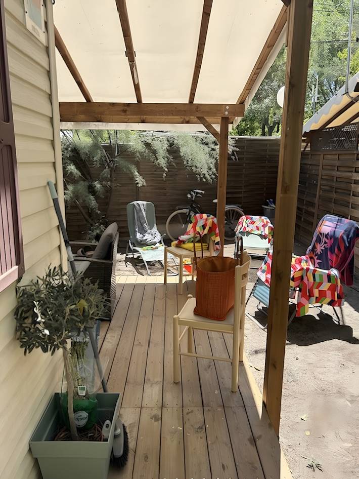 Camping pour 6 personnes, avec bassin pour enfant et sauna, animaux acceptés au Le Grau-du-Roi - 2