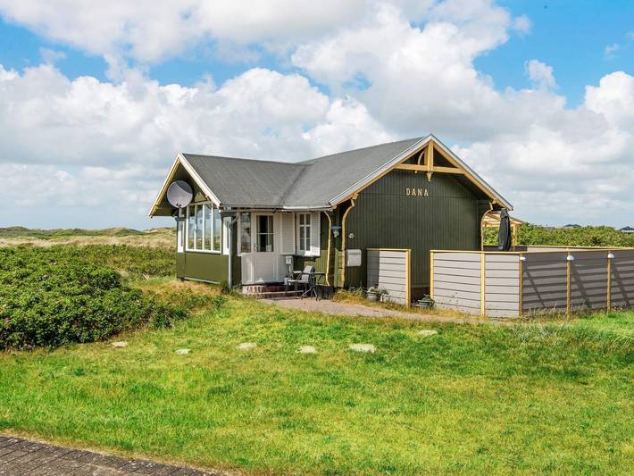 Ferienhaus für 4 Personen, mit Terrasse in Lakolk