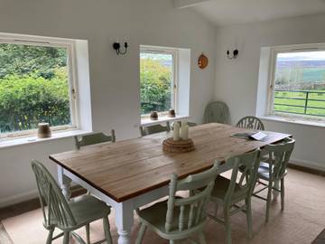 Log Cabin for 8 People in North Yorkshire, Yorkshire, Photo 4