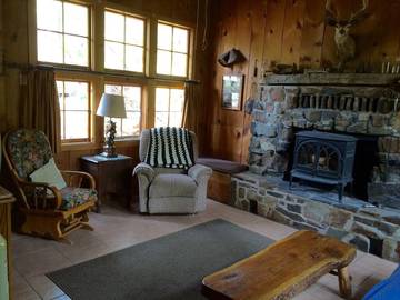 Log Cabin for 6 Guests in Arizona, USA, Picture 3