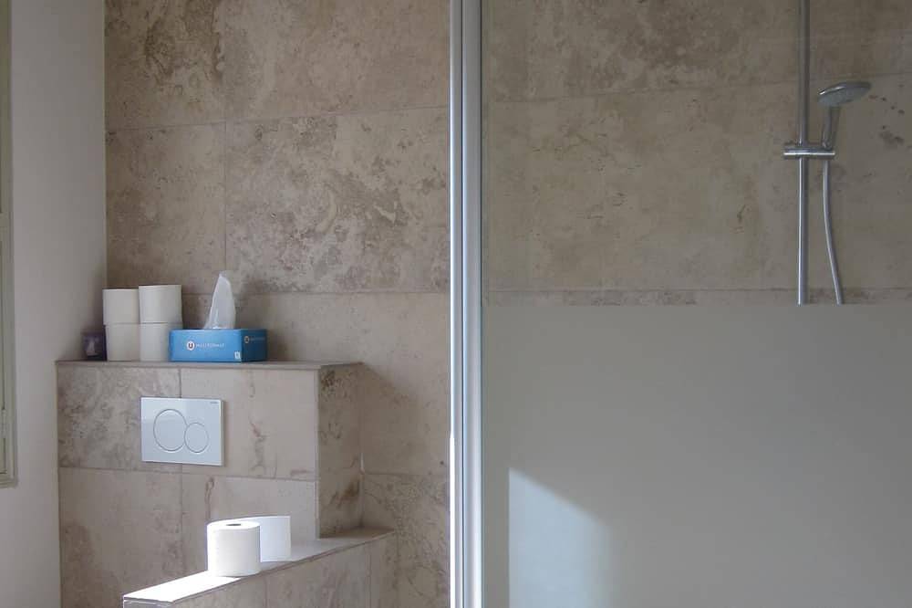 Villa mit beheiztem Pool und extra großer Terrasse, in der Stille des Naturschutzgebietes in Vidauban, Draguignan Region