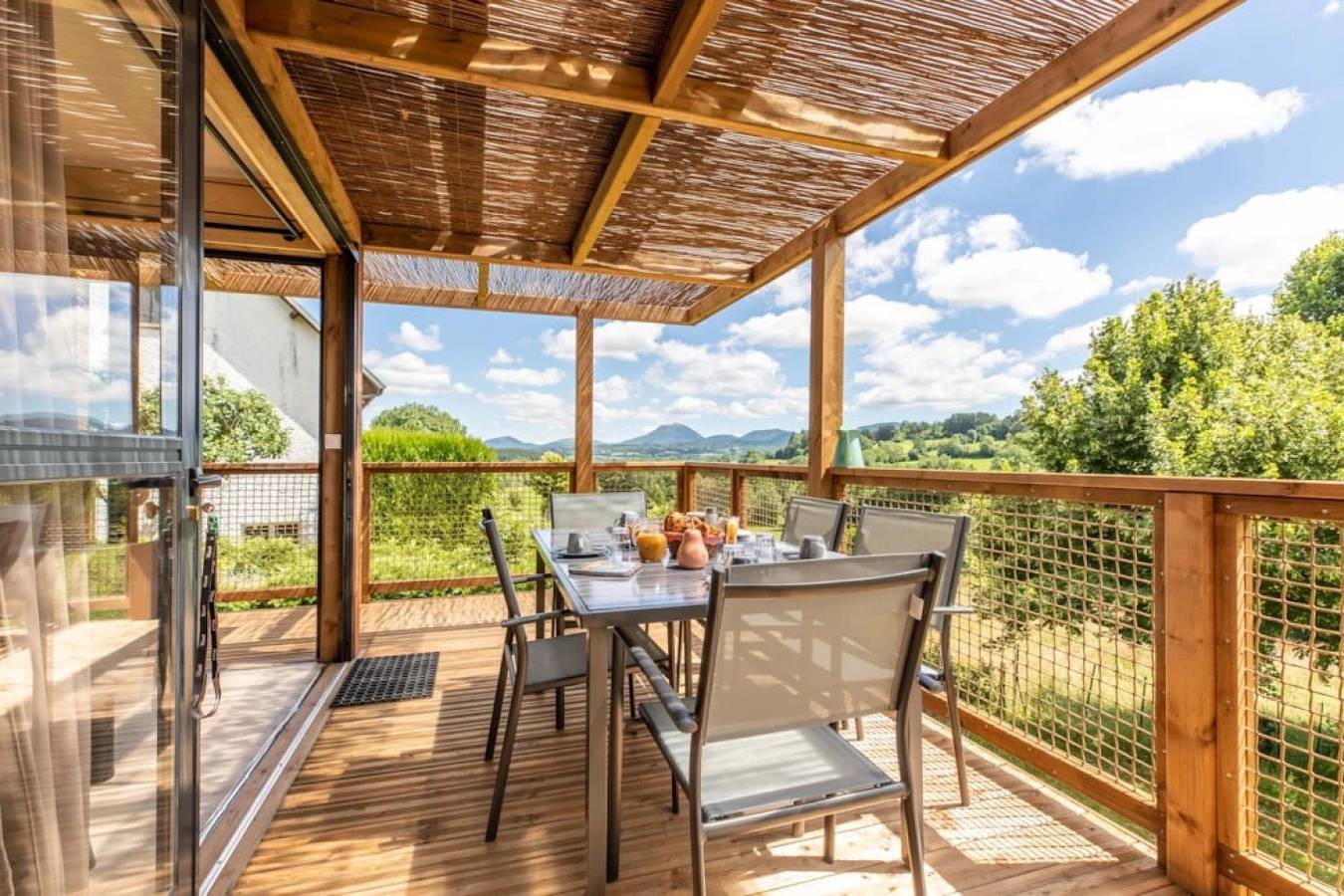 Chalet 3 étoiles - ccbgbfg in Saint-Bonnet-près-Orcival, Regionaler Naturpark Volcans d'Auvergne
