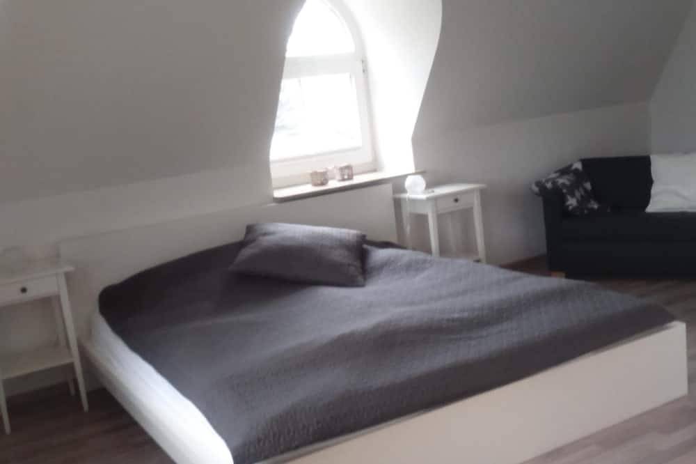 Ganze Wohnung, Stilvolle u. zentrale Ferienwohnung über 2 Etagen in Timmendorfer Strand, Ostholstein