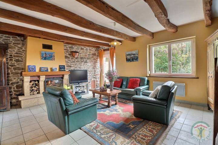 Gîte pour 6 personnes, avec jardin à La Fresnais - 3