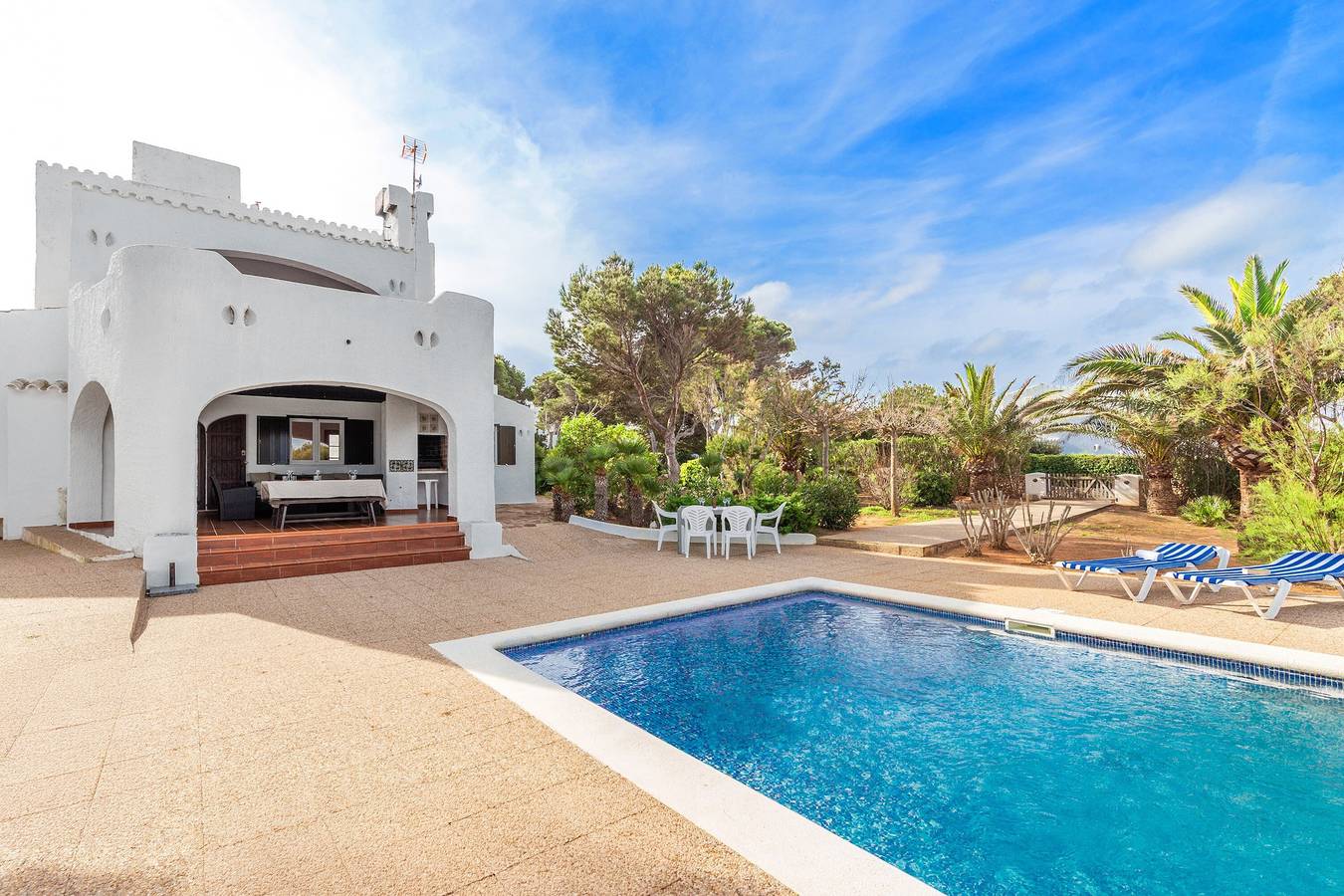 Villa 'Cavall Menor' con vistas al mar, piscina privada y Wi-Fi in Cala Morell, Ciudadela