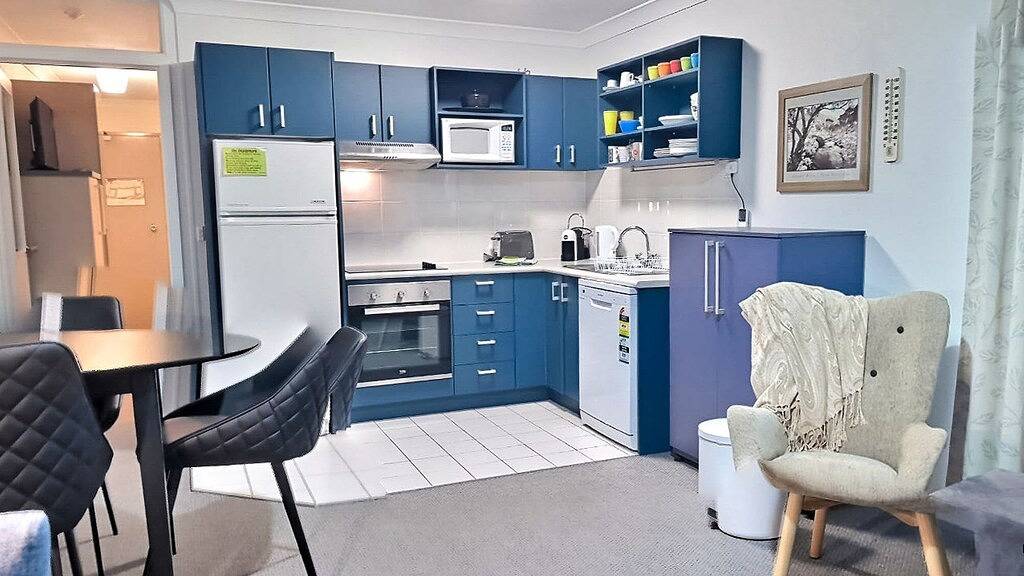 Ganze Wohnung, Horizons Resort 405 - Central Lakefront Jindabyne Apartment with resort amenities in Jindabyne, New South Wales