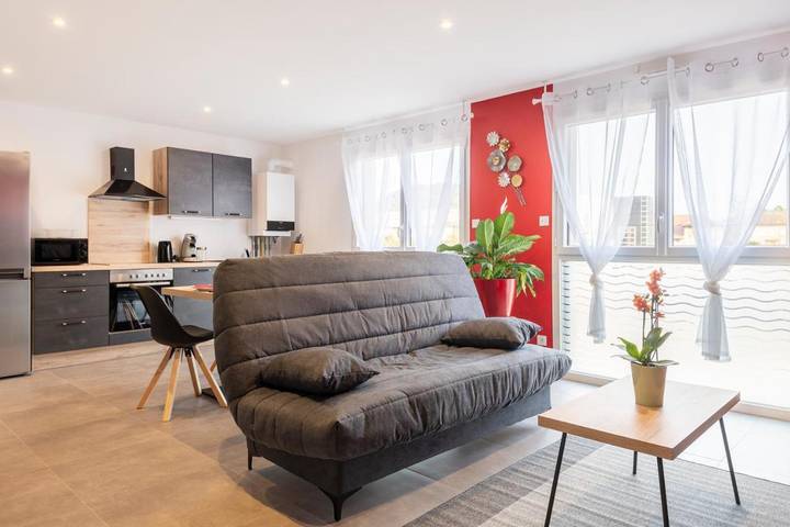 Gîte pour 6 personnes, avec vue, animaux acceptés à Docelles