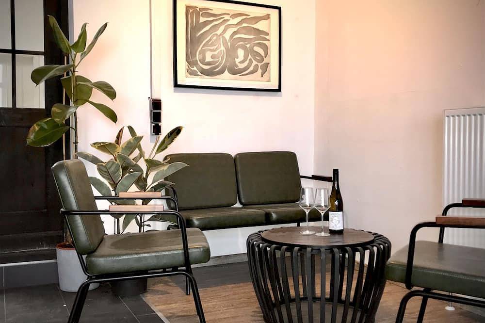 Ganze Wohnung, Loft in moderner Eleganz in Köwerich, Moseleifel