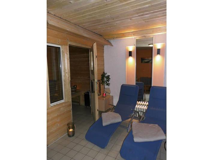Ferienhaus für 10 Personen, mit Balkon und Terrasse sowie Garten und Pool in Wildemann - 4