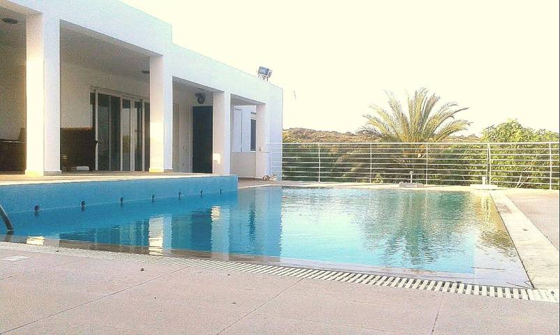 Finca für 8 Personen, mit Garten und Ausblick sowie Terrasse in Griechenland - 4