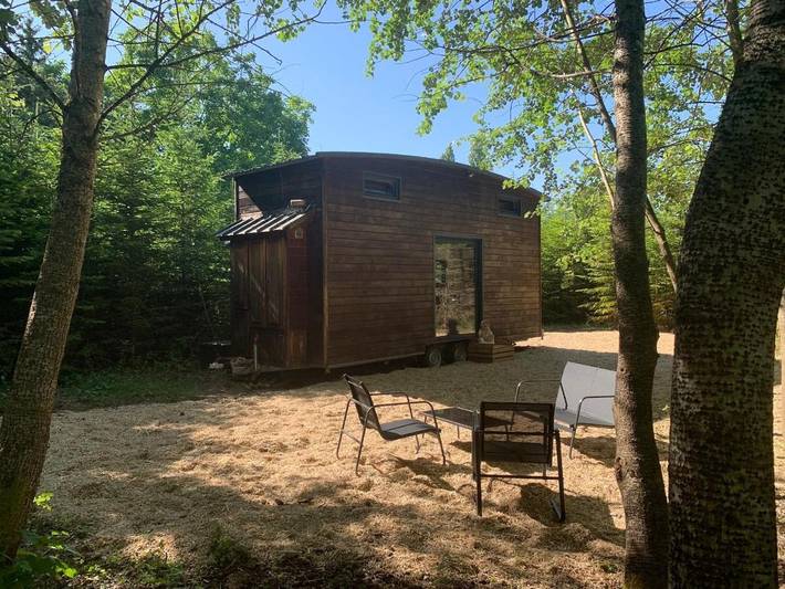 Gîte pour 4 personnes, avec Terrasse ainsi que Jardin et Vue à Nottonville
