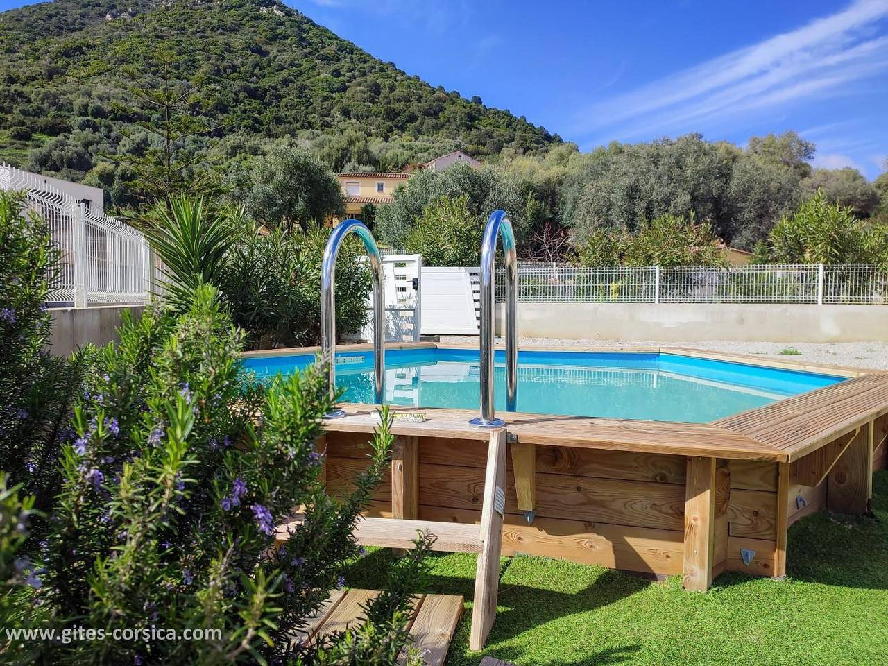 Le Spurtone in Alata (Corsica), Ajaccio e dintorni