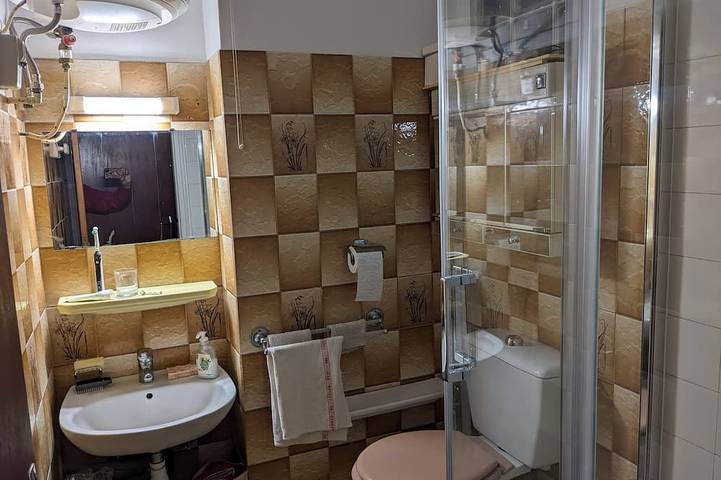 Gîte pour 4 personnes, avec balcon dans Base Nature François Léotard - 4