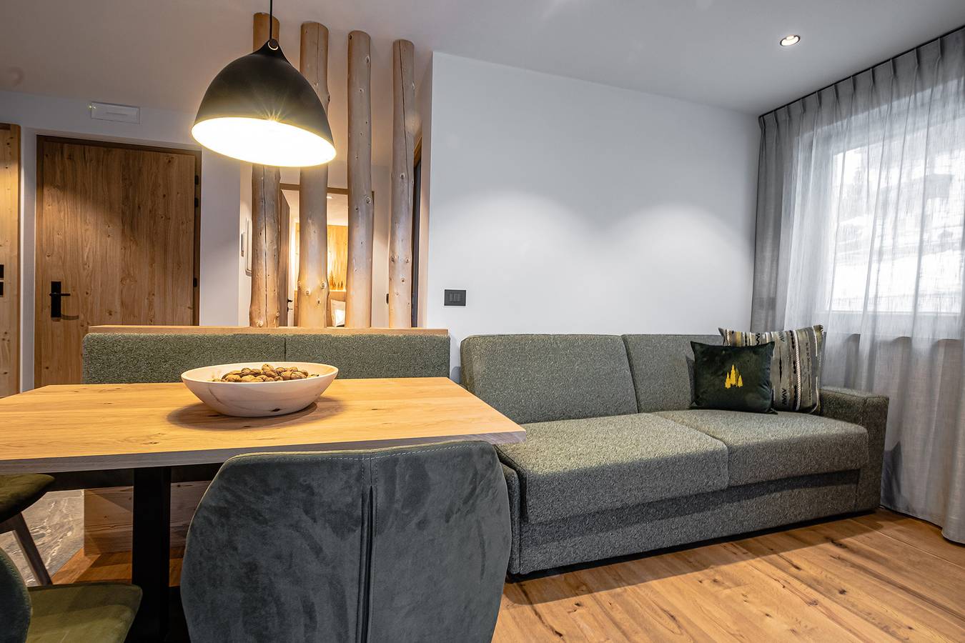 Ganze Wohnung, Ferienwohnung "Biohof Ruances Bosch" mit Bergblick, privater Terrasse und Wlan in Costadedoi, Abtei