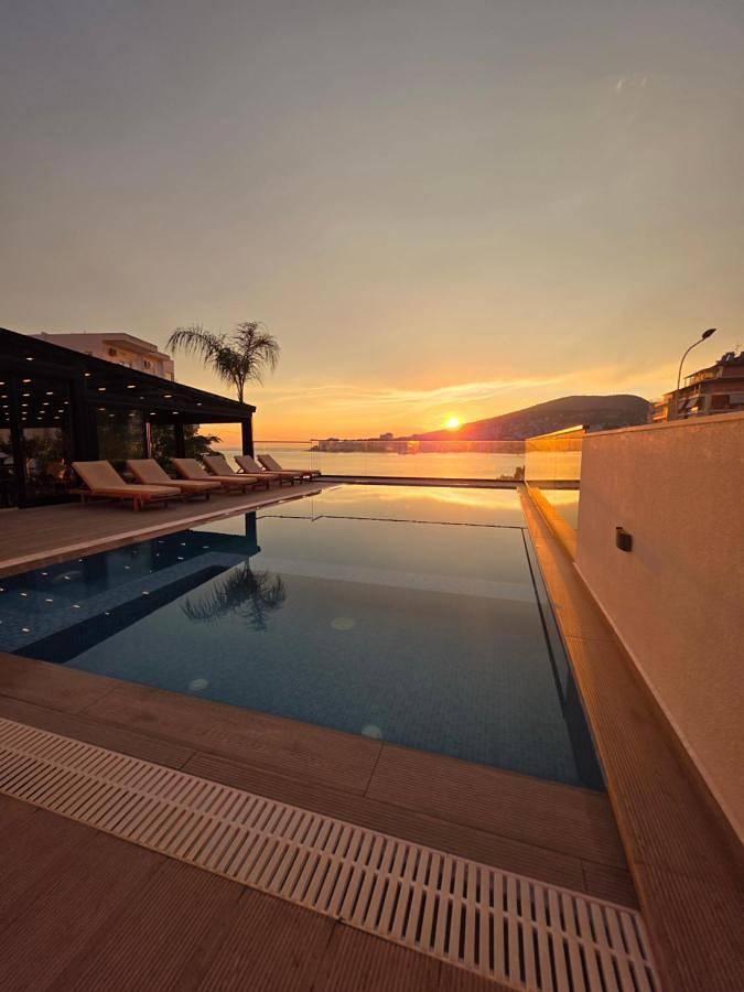 Maison d’hôte pour 3 personnes, avec Terrasse ainsi que Jardin et Piscine