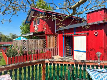 Ferienhaus für 7 Personen, mit Pool und Garten sowie Whirlpool, kinderfreundlich in Altötting