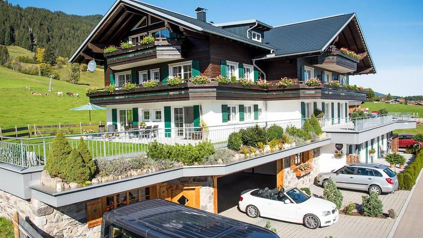 Ferienwohnung für 6 Personen, mit Terrasse und Sauna in Bolsterlang - 2