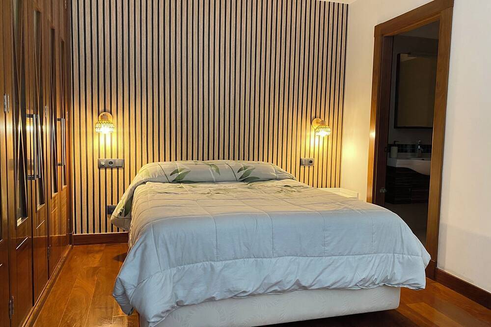 Apartamento entero, Piso con 3 camas in Vigo, Rias Baixas