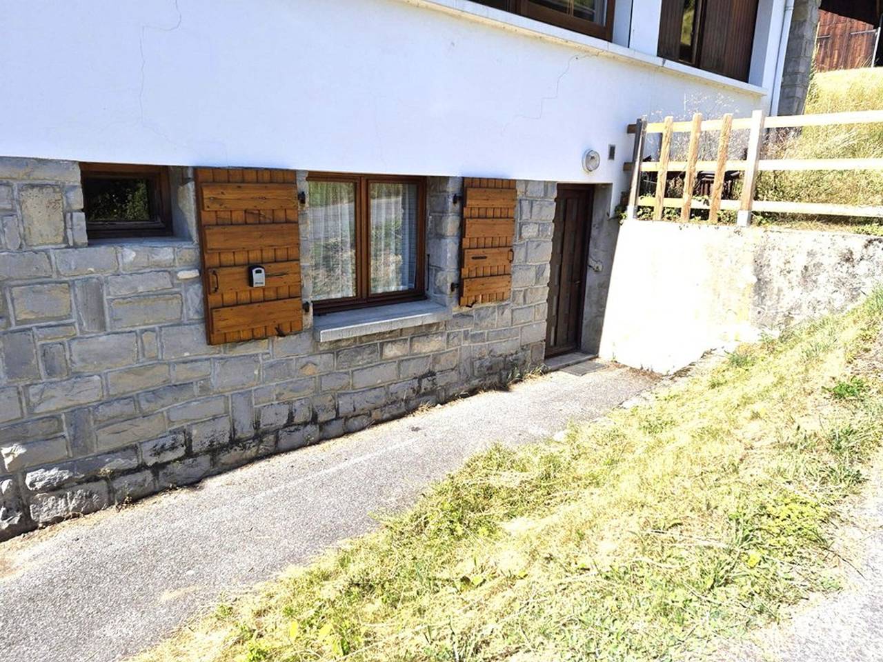 Appartement entier, Studio cabine au calme - 2 pers. in Saint-Jean-d'Aulps, Les Portes du Soleil